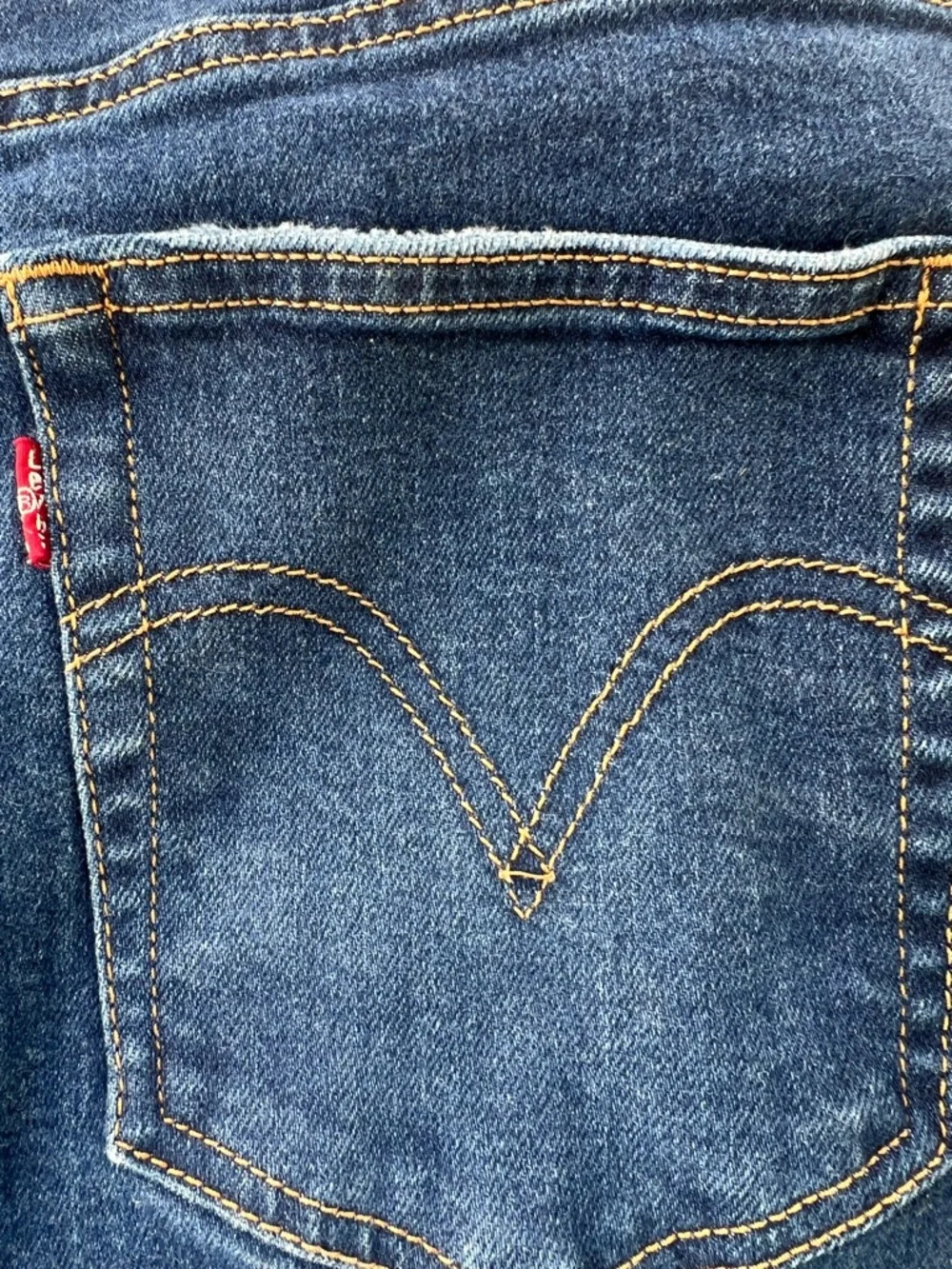 Levi’s Ribcage Straight Ankle Jeans